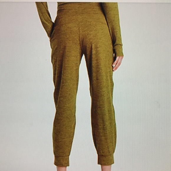 Mid-Rise Cozy Spacedye Jogger Pants Size L - Picture 2 of 7